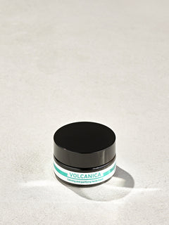 Skintegra Volcanica pročišćujuća, neisušujuća glinena maska sa bentoniom, siltom i cinkom u teglici